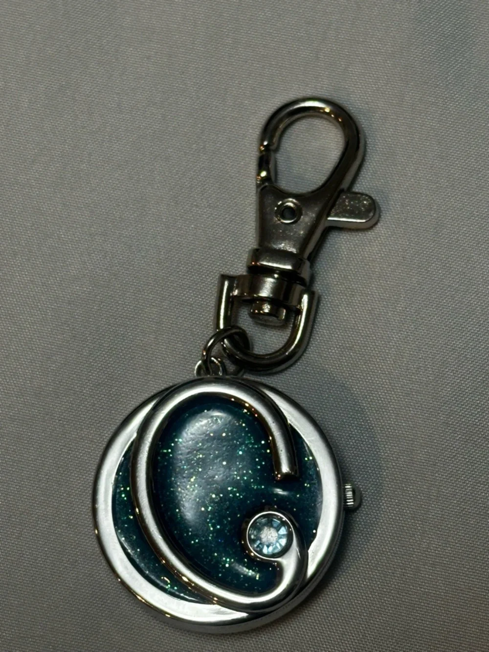 Silver Toned Keychain Watch Bundle - Picture 4 of 6